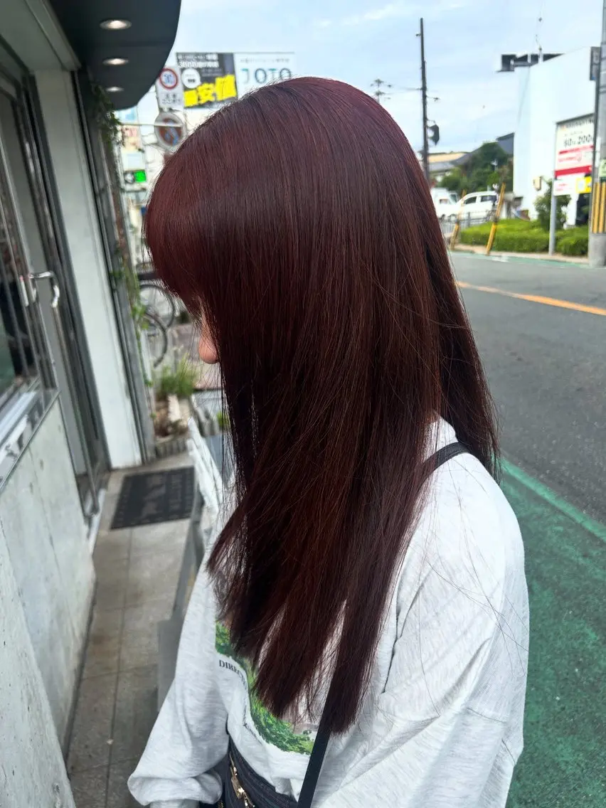 ロング カラー レッドカラー みきゆうか🫧 大人可愛い製造機🫧のヘアスタイル