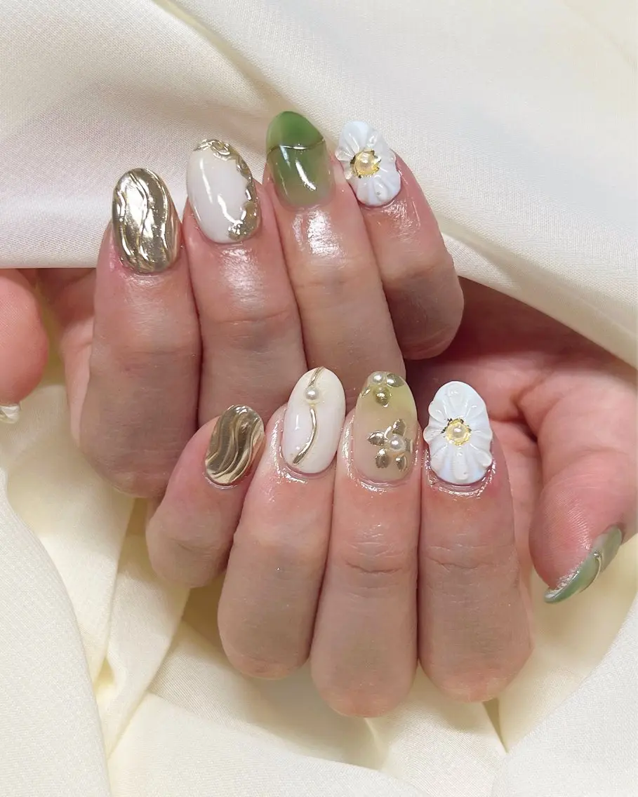 ネイル フラワーネイル グリーン 持ち込み nail salon MUAのネイルデザイン