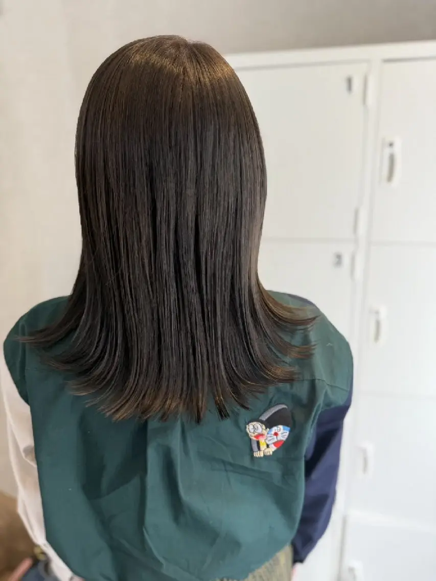 ミディアム 吉田 光佑のヘアスタイル