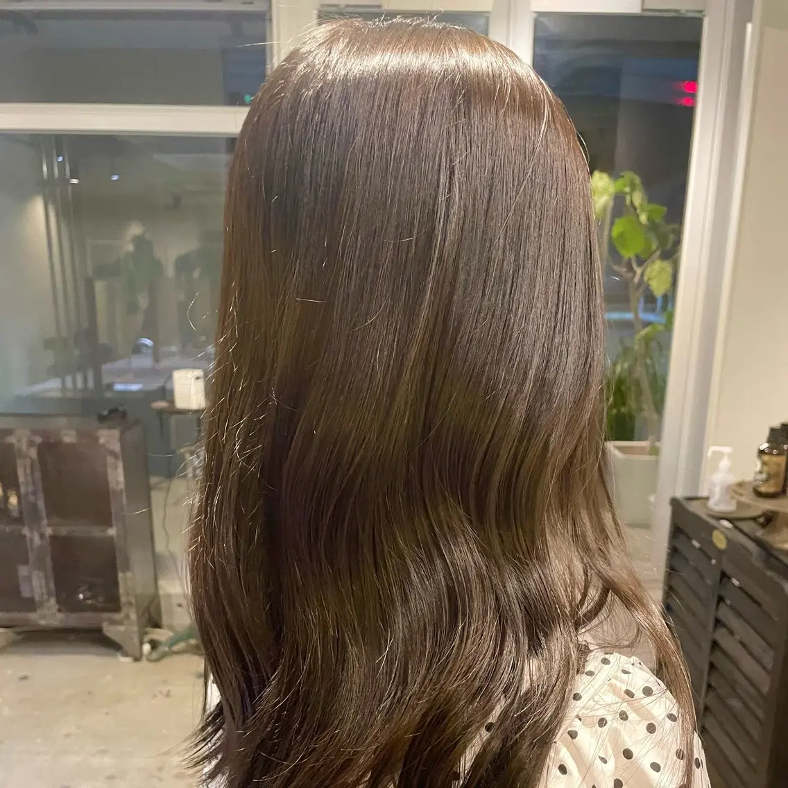 セミロング カラー ブリーチ ダブルカラー ブリーチなしカラー オリーブカラー Heath 姪浜 ⌇フタバのヘアスタイル