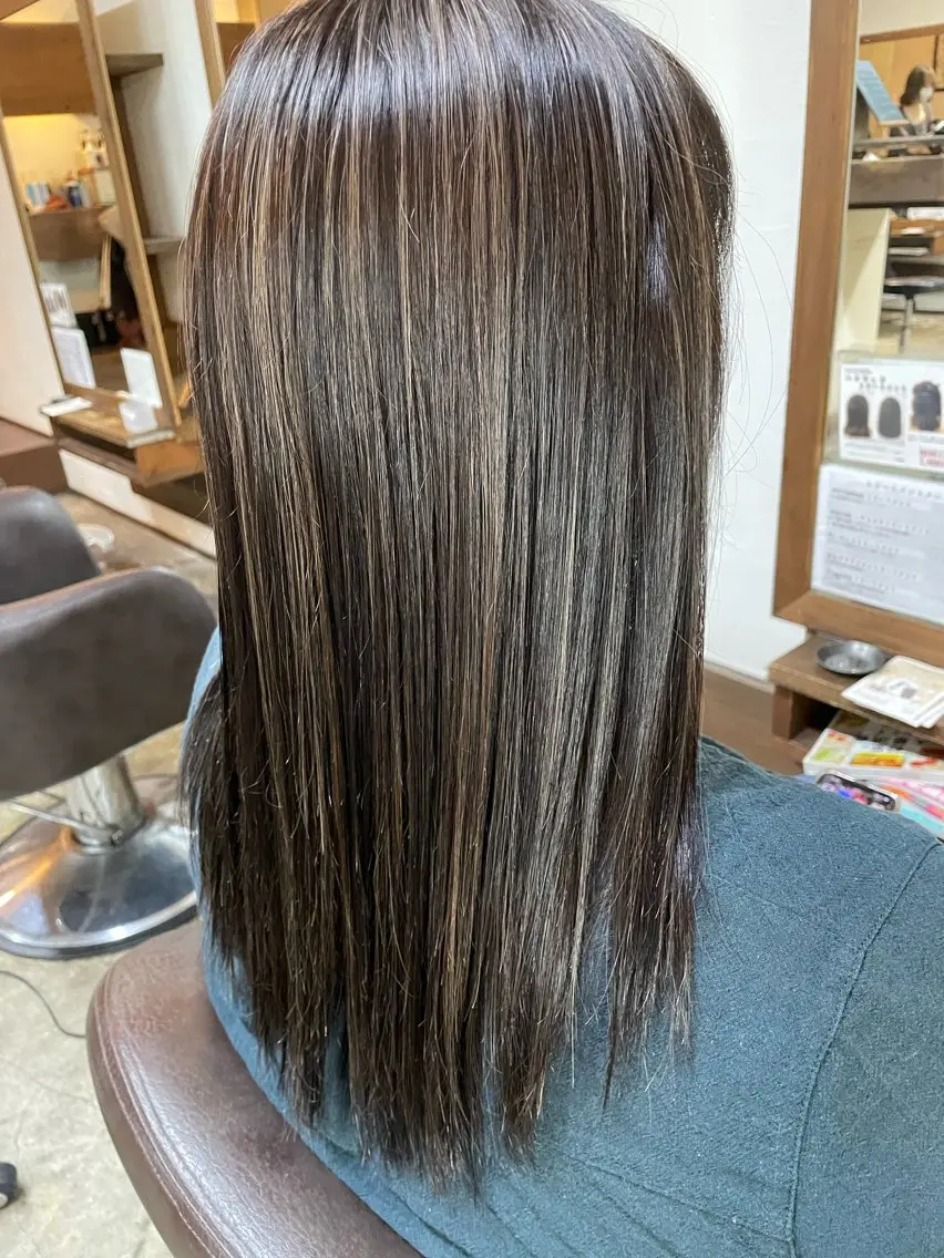 ロング カラー ハイライトカラー ハイライト カット ヘアカラー Joliefille 高石店　かすみのヘアスタイル