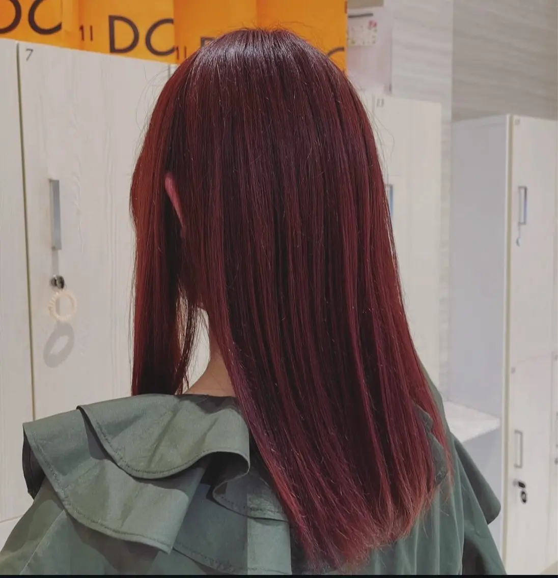 カラー カット ヘアカラー 勝山 碧のヘアスタイル