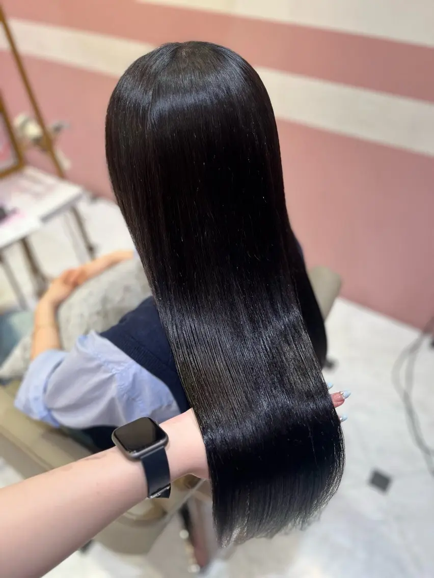 カラー ヘアカラー amane໒꒱うる艶 ブリーチ透明感カラーのヘアスタイル