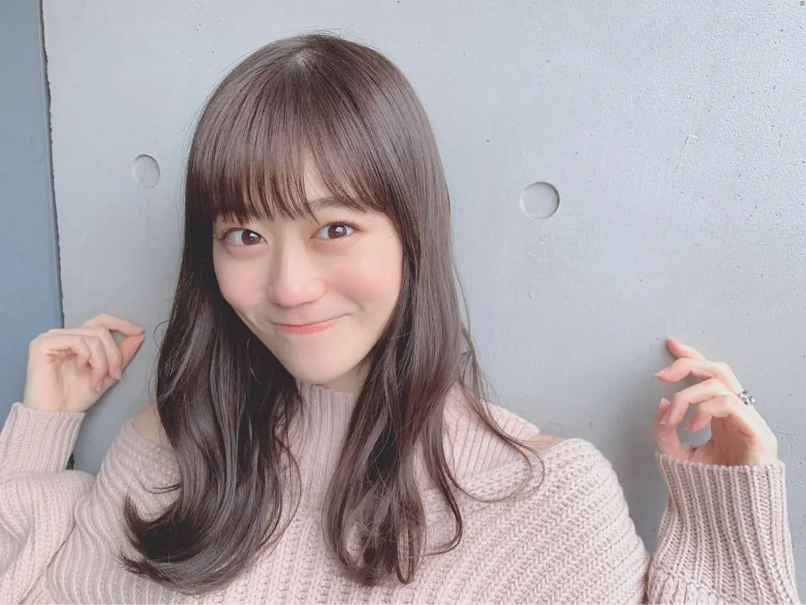 セミロング カラー パーマ ヘアアレンジ 【公式】amble luxe池袋東口🩷のヘアスタイル
