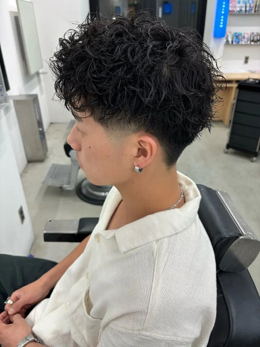 パーマ メンズ カット パーマ トリートメント 土岐/メンズ専門 パーマ特化美容師🌀のヘアスタイル