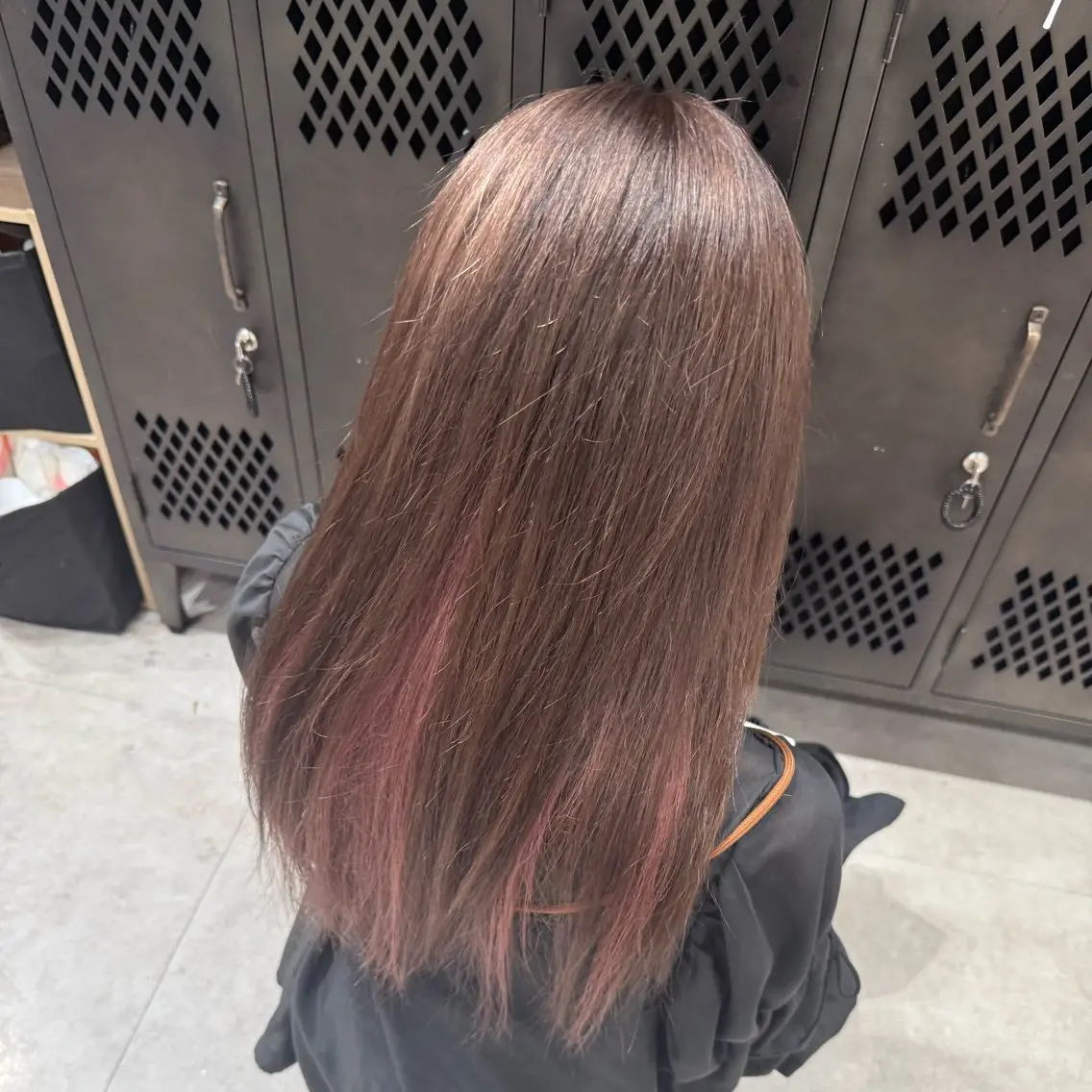 セミロング ルナ🫐縮毛矯正 🫐髪質改善のヘアスタイル