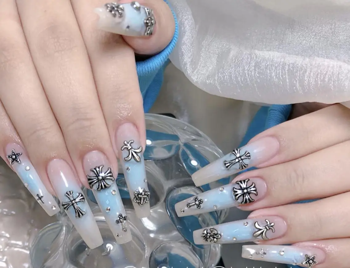 ネイル ハンドネイル 🎀 Ayaka_nailのネイルデザイン
