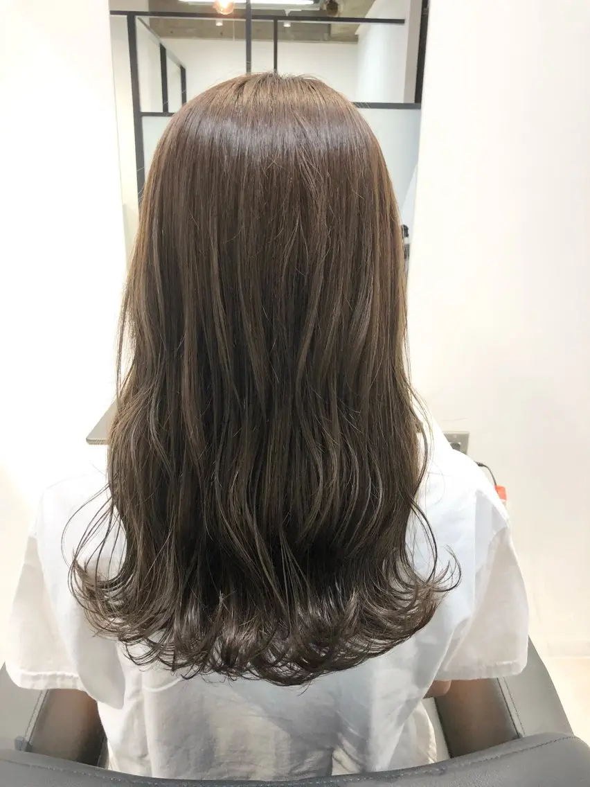 〔1日1組限定〕カット+艶髪カラー+キューティクル補修4stepトリートメント+marbbの写真