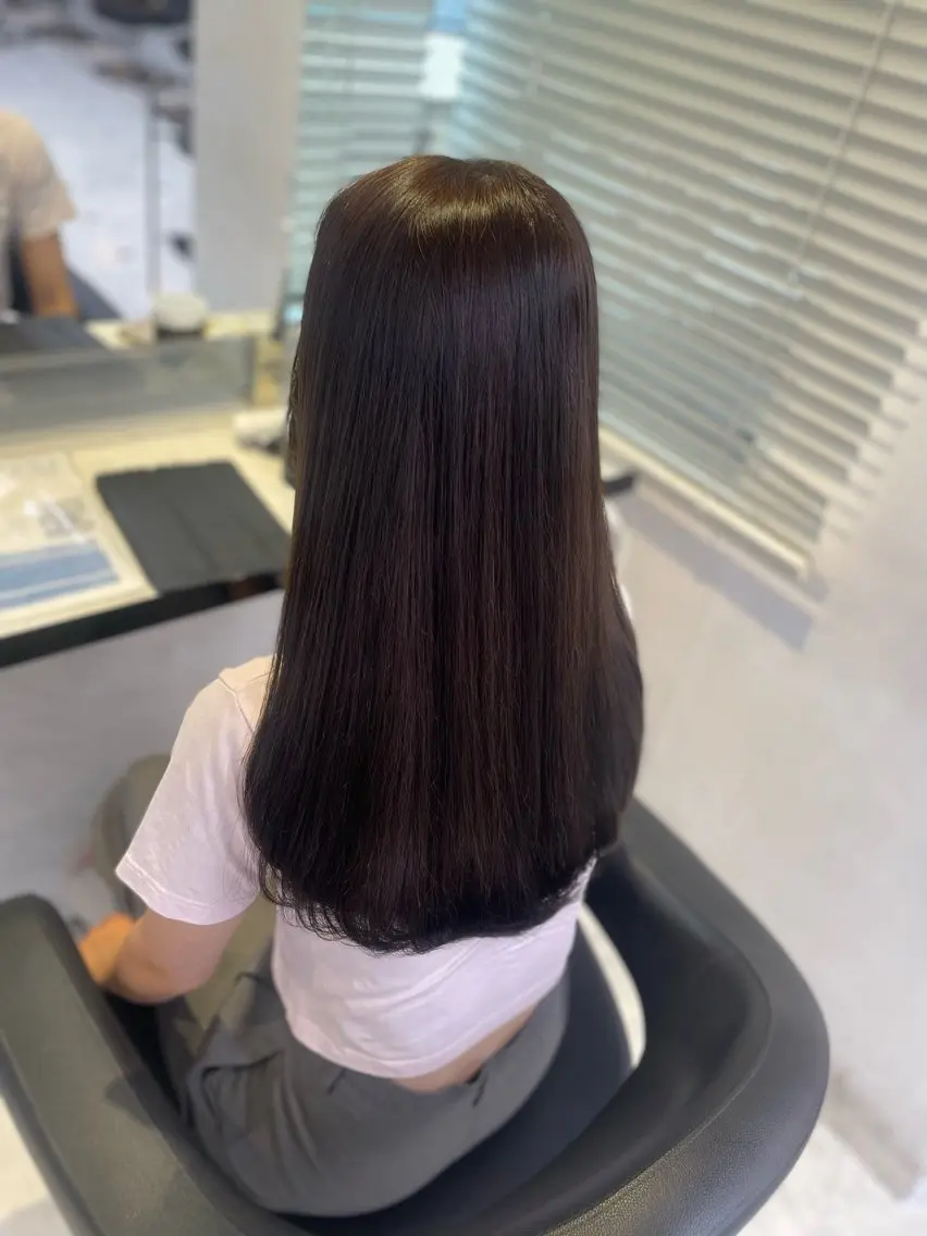 セミロング うる艶トレンドヘア 🕊️上野BABYのヘアスタイル