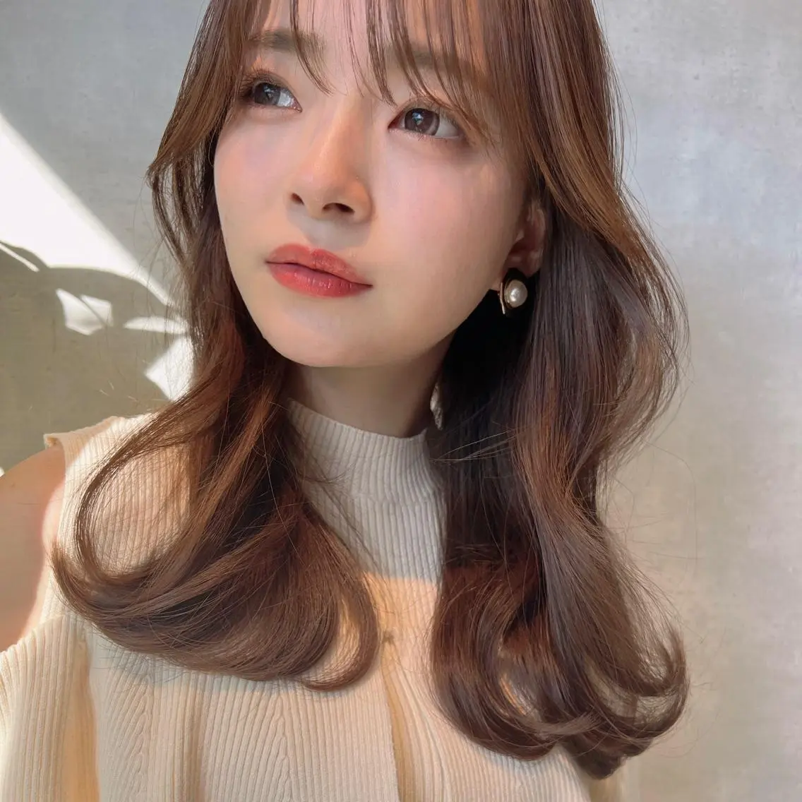 セミロング カラー ヘアアレンジ 韓国風ヘア シースルーバング カット ヘアカラー トリートメント 韓国モテhair🍑 momoのヘアスタイル