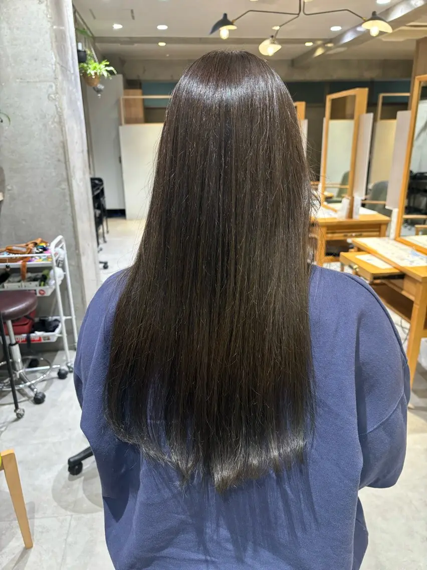 ロング ヘアカラー りあの🎀 /暖色カラー🍒のヘアスタイル