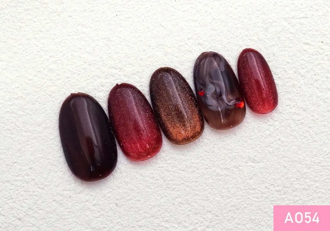 ネイル シルバー 新橋🍋 Nailのネイルデザイン