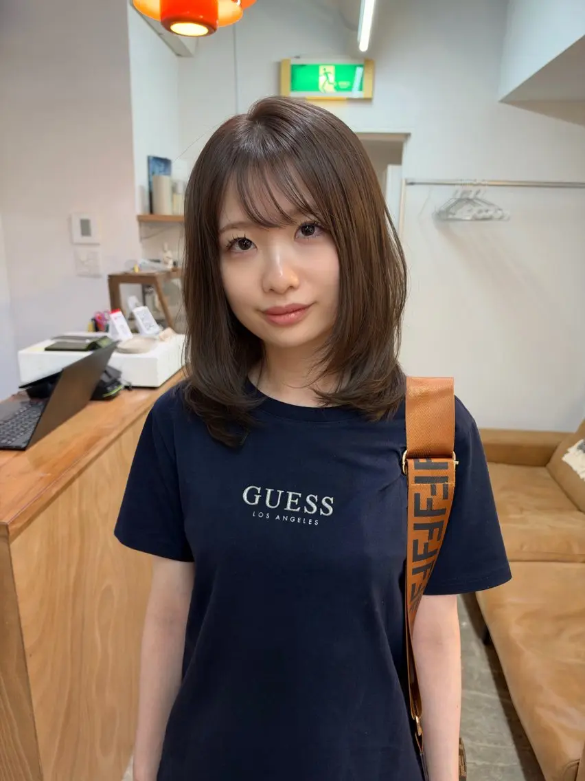 ミディアム カラー 顔周りカット レイヤーカット カット ヘアカラー トリートメント まさと/ブリーチなし カラーレイヤーカットのヘアスタイル