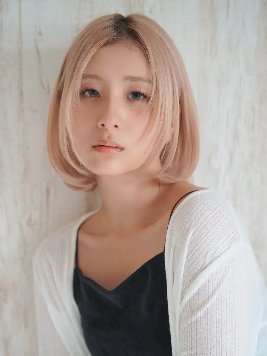 セミロング カラー カット ヘアカラー 透明感カラー🫧 幕内梨乃亜のヘアスタイル