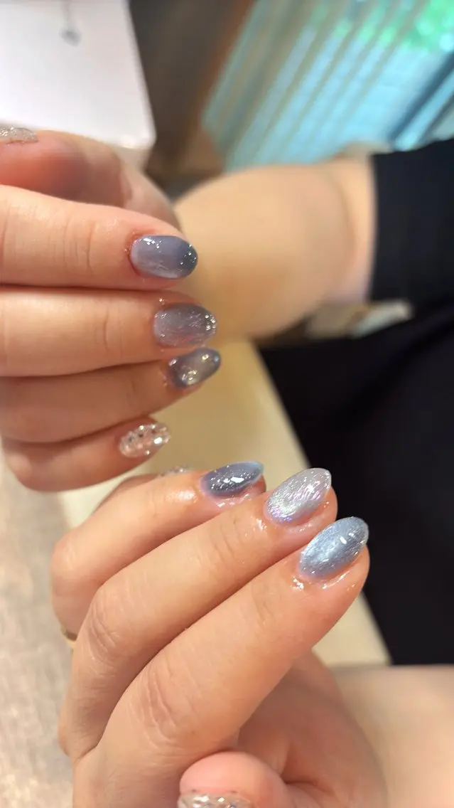 ネイル Shadow nailのネイルデザイン