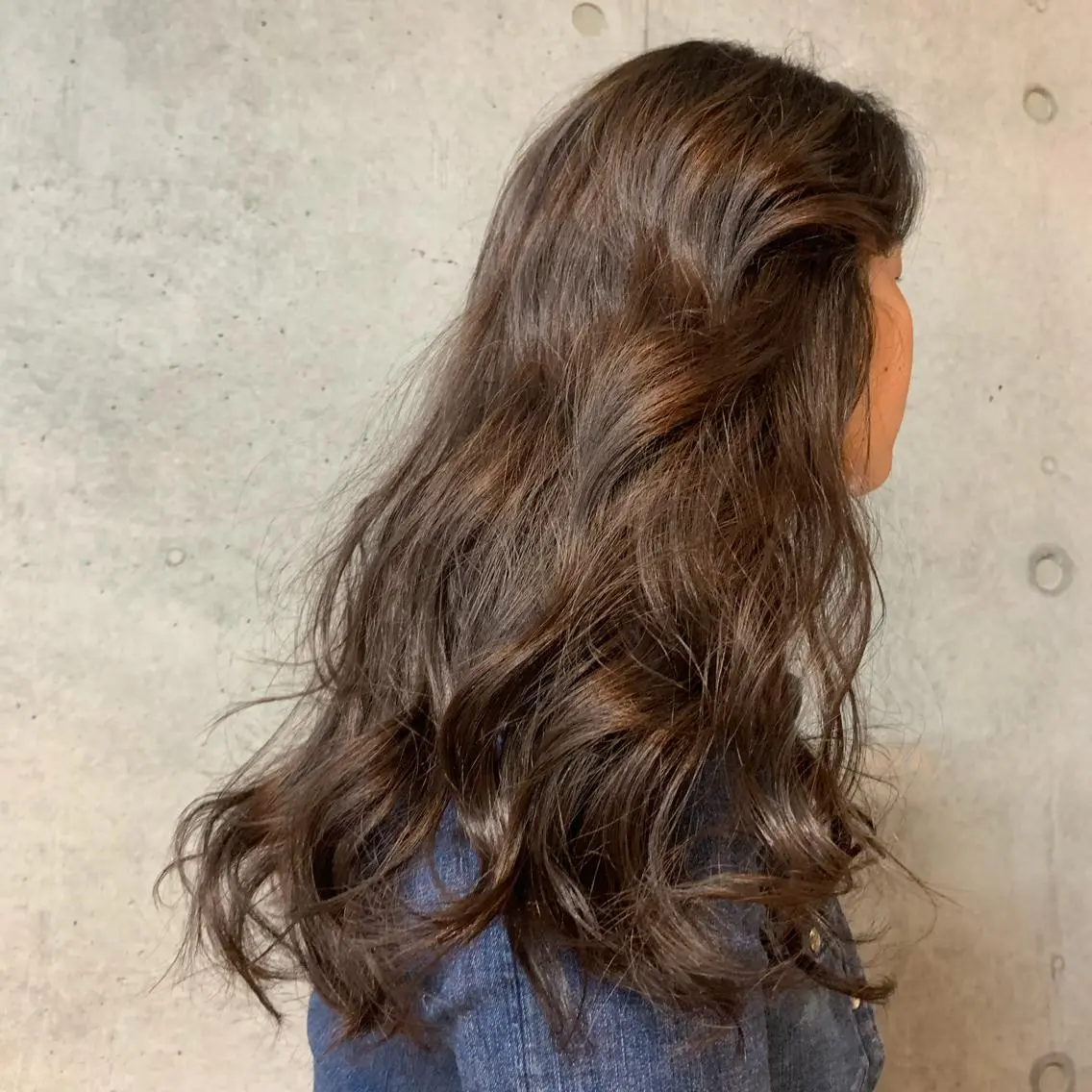 ロング パーマ Yuki☺︎パーマ レイヤーカットのヘアスタイル