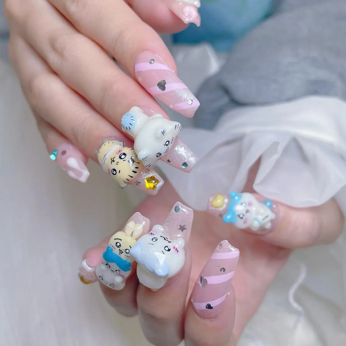 ネイル チークネイル クリアネイル ガーリー キラキラネイル 韓国ネイル princess スカルプ専門店のネイルデザイン