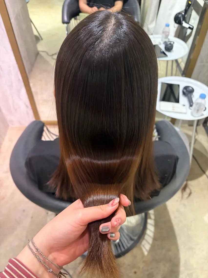 ミディアム 縮毛矯正 久保 舞帆のヘアスタイル