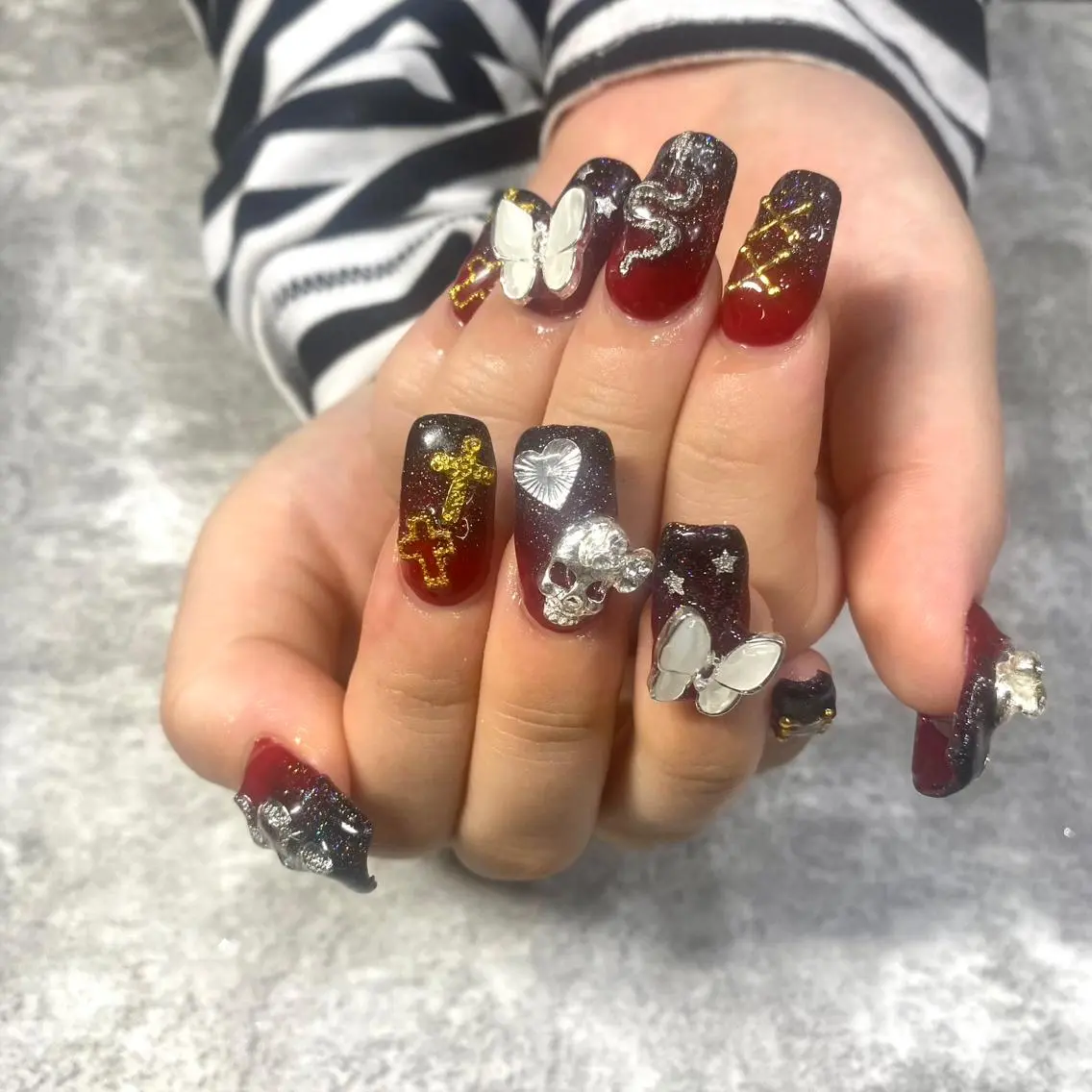 ネイル アートネイル 長さ出し 持ち込み ハンドネイル ★Rinail... .のネイルデザイン