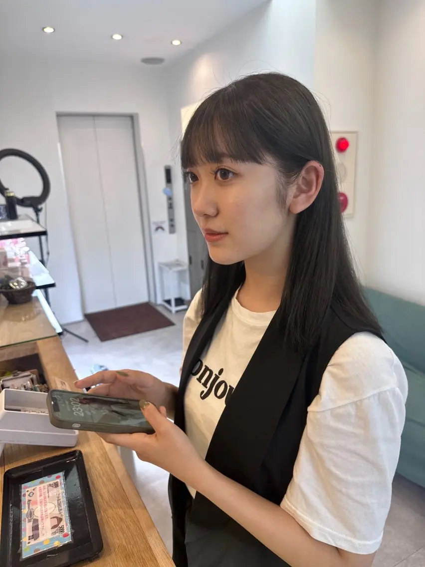 【可愛く艶髪に】透明感ダメージレスカラー➕TOKIO5Step orAujuaトリートメント🧏‍♂️🤍の写真