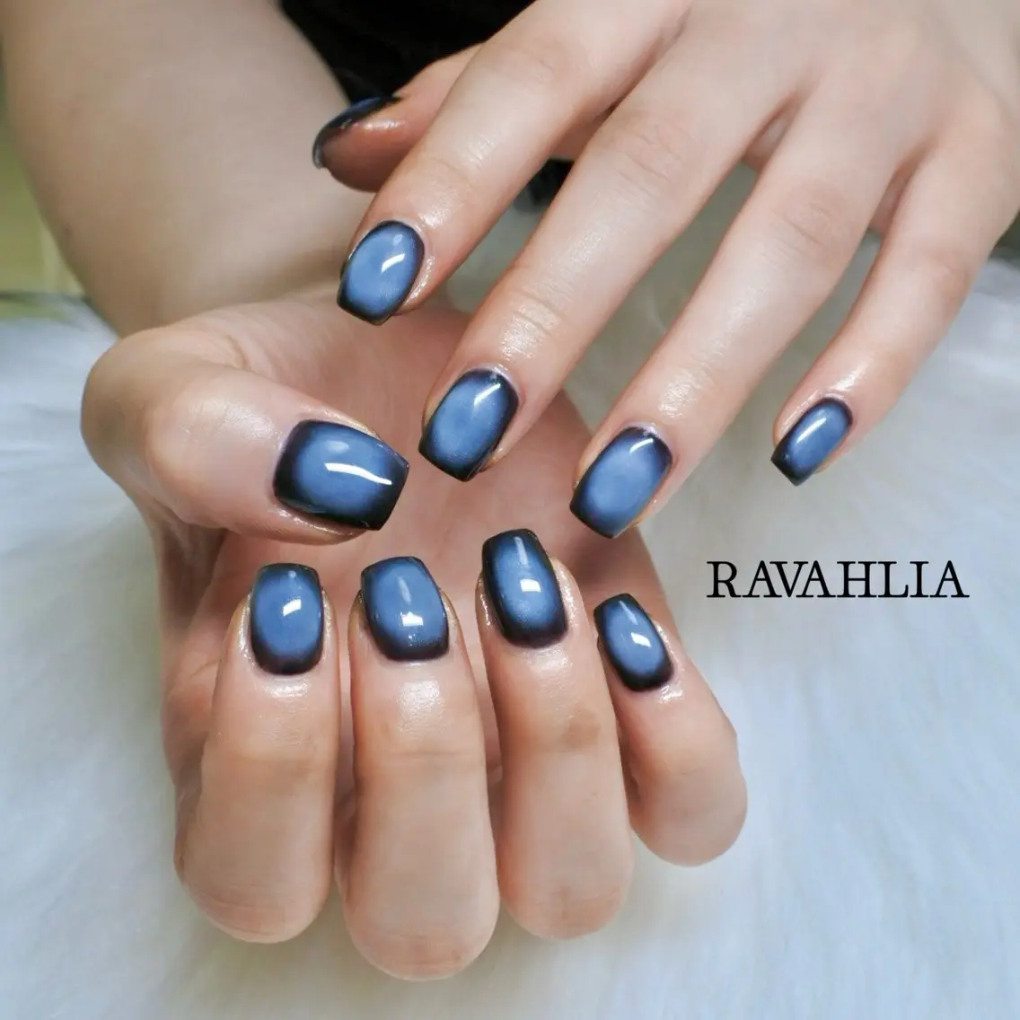 ネイル ハンドネイル nail room RAVAHLIAのネイルデザイン