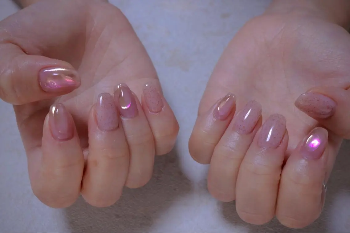 ネイル オーロラネイル カジュアル フラッシュネイル ジェルネイル ラメ(グリッター) MH Nailのネイルデザイン