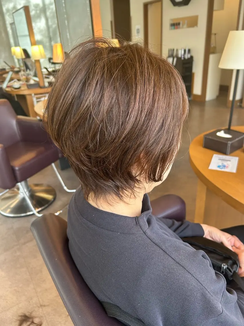 ショート ショートヘア 安藤 真衣香のヘアスタイル