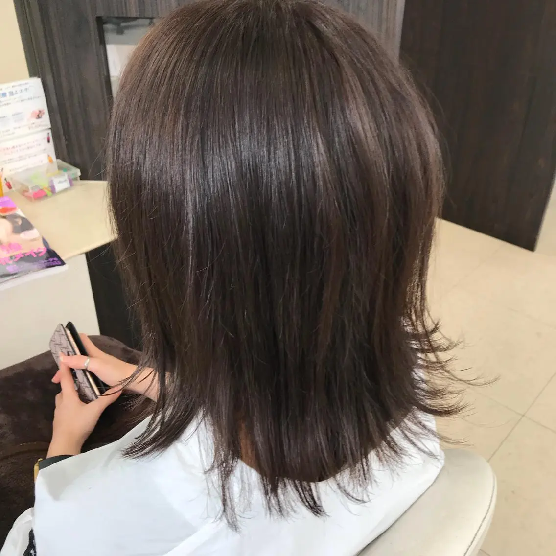 ミディアム カラー ラベンダーカラー ラベンダーグレー Oopsレイヤー 加藤澄都のヘアスタイル