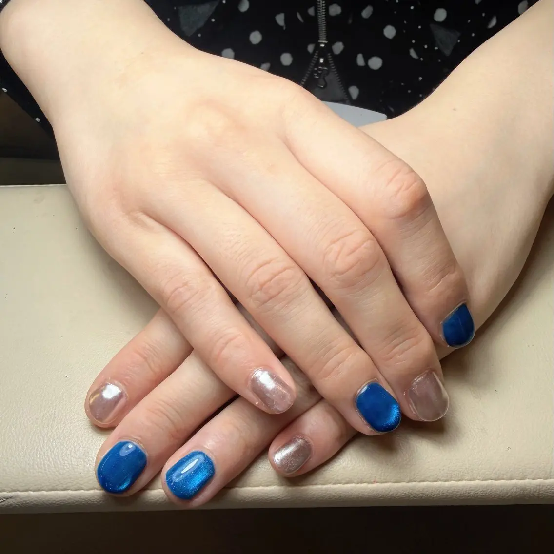 ネイル マグネットネイル ミラーネイル ハンドネイル Luana / ayanaのネイルデザイン