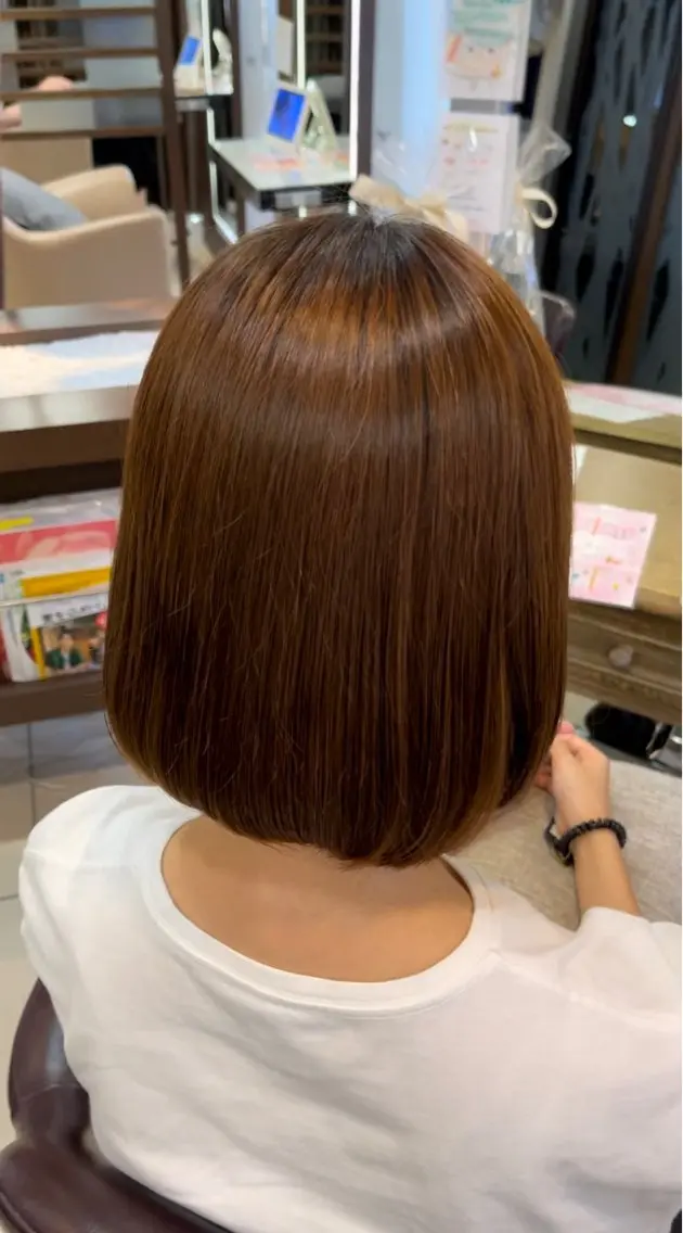 ミディアム 羽エクステ/シール エクステ/横浜駅5分のヘアスタイル