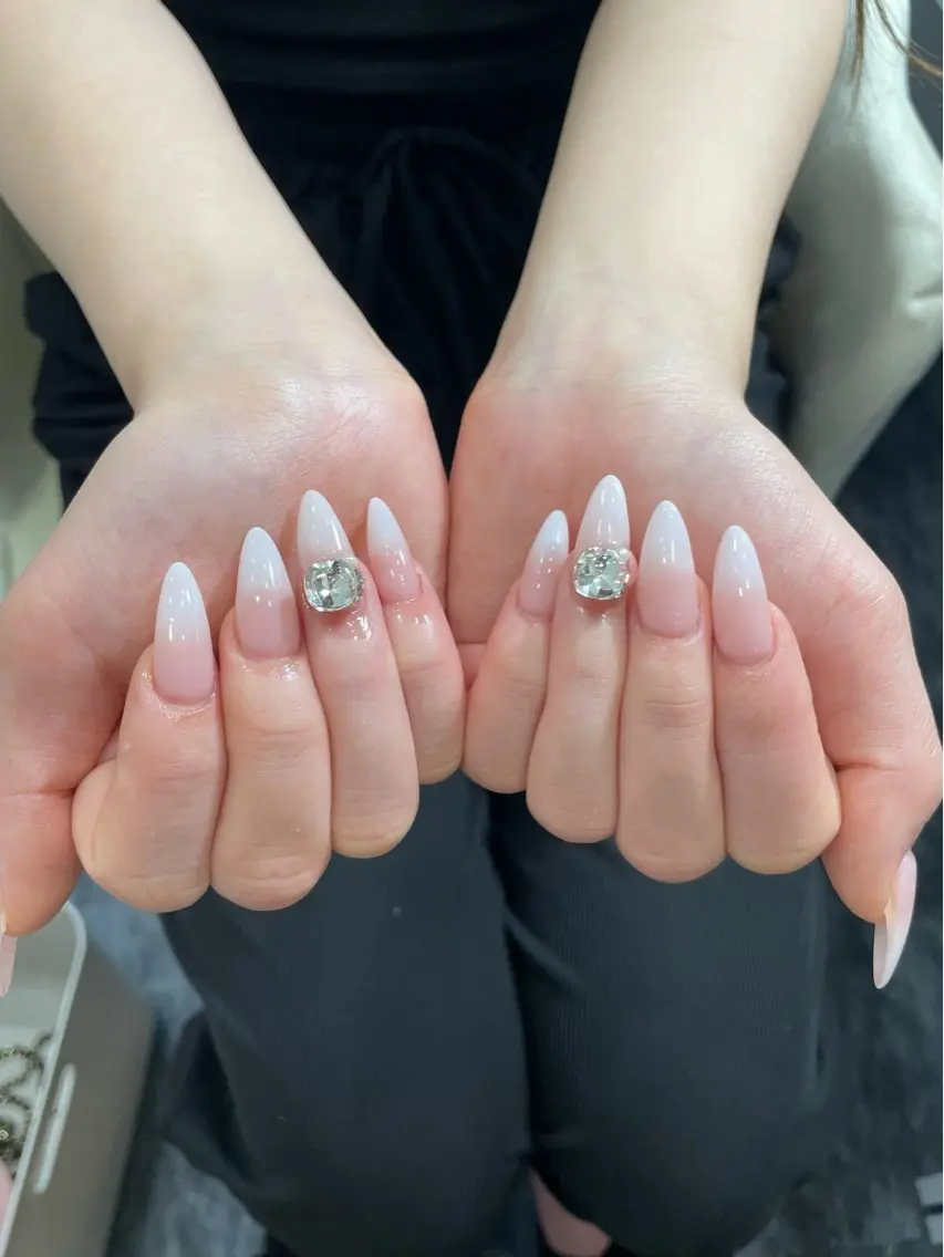 ネイル ガーリー ハート 韓国ネイル ニュアンスネイル リボン Sora nail 長さ出し専門店のネイルデザイン