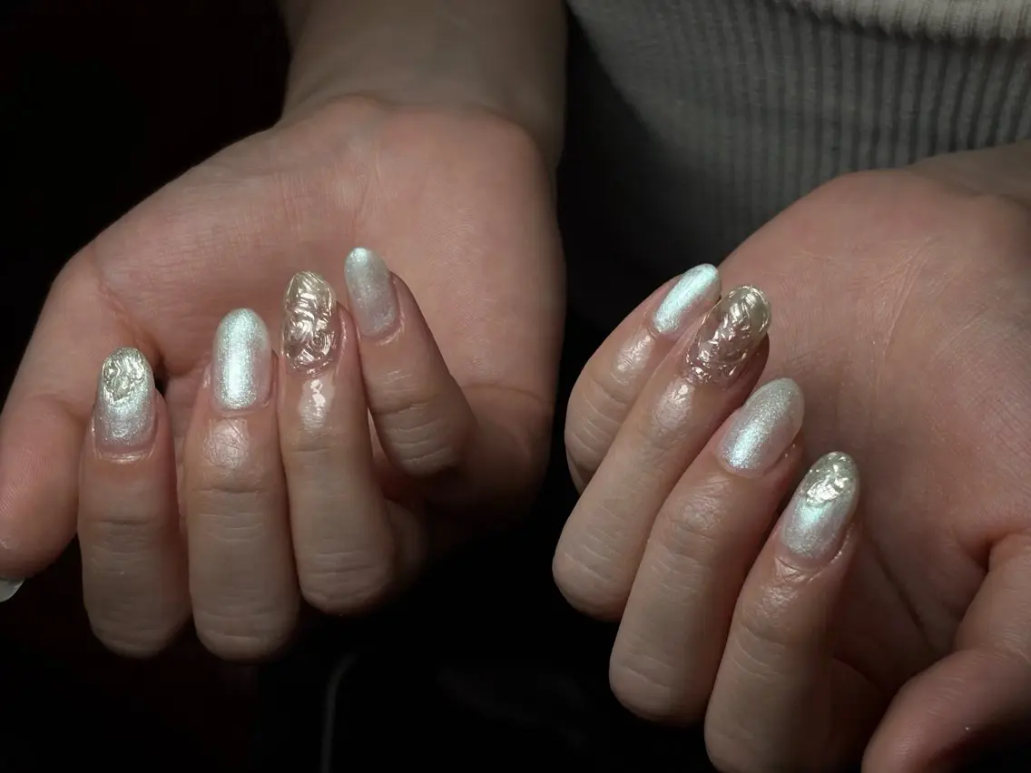ネイル ホワイト ハンドネイル D.d nail Fukaのネイルデザイン
