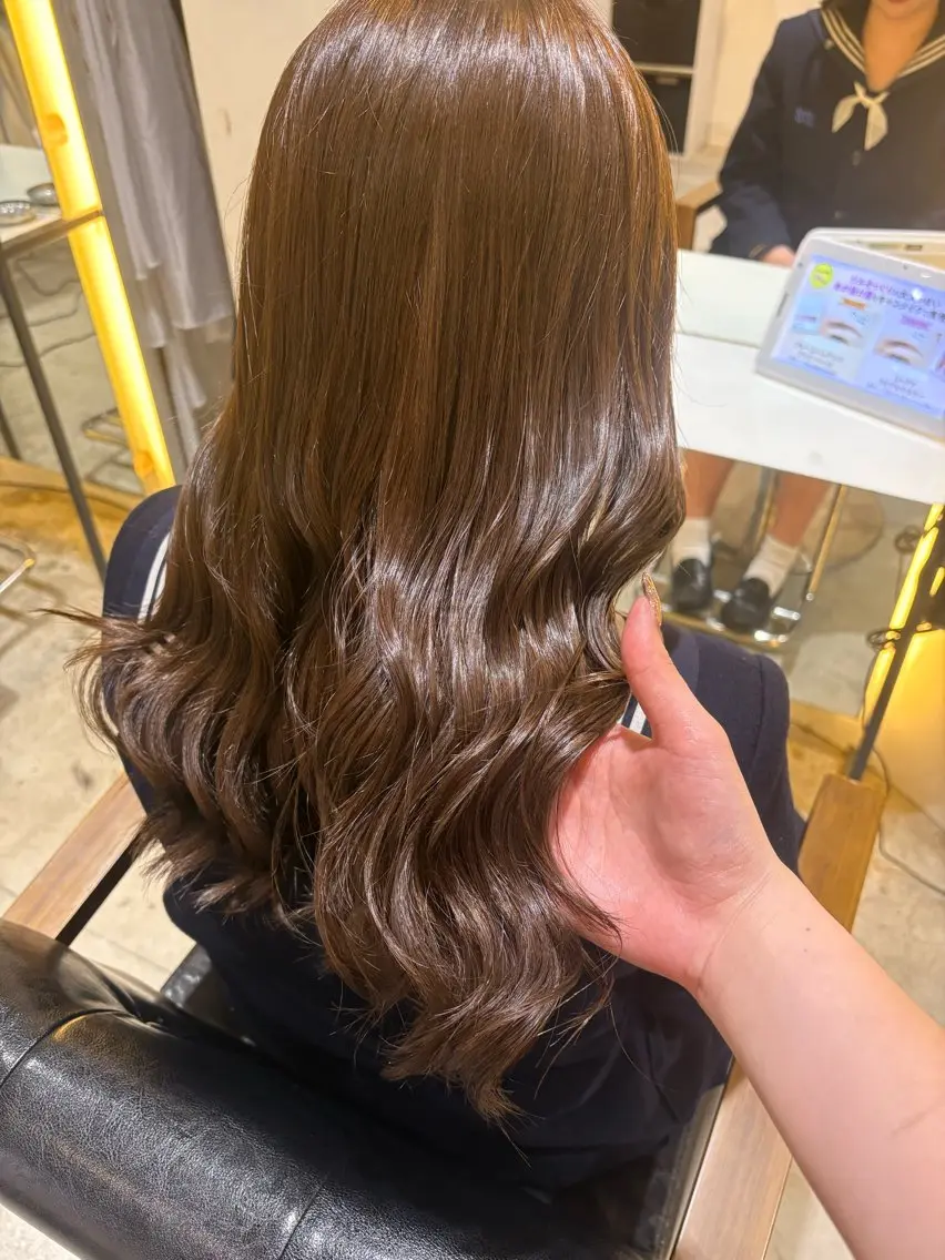 セミロング カラー ヘアカラー ひなの/透明感 カラー/レイヤーのヘアスタイル