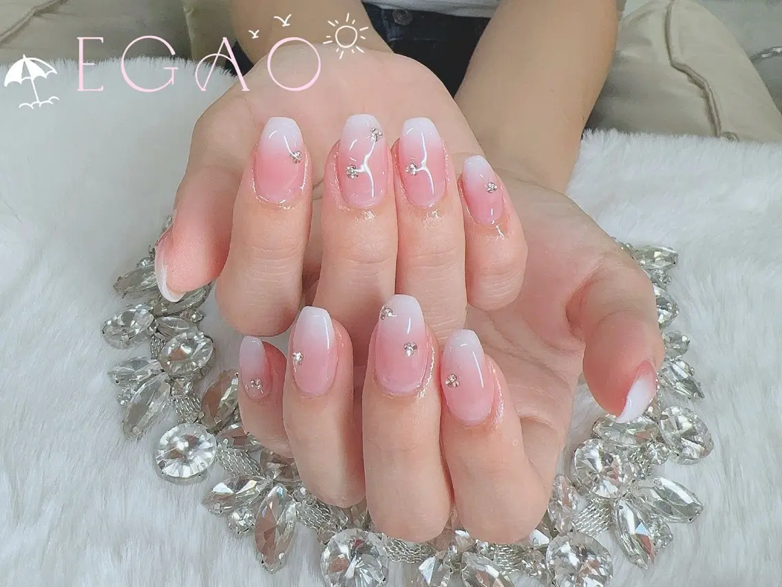 ネイル アートネイル フットネイル フレンチネイル ジェルネイル グラデーション ハンドネイル EGAO NAIL 錦糸町店のネイルデザイン