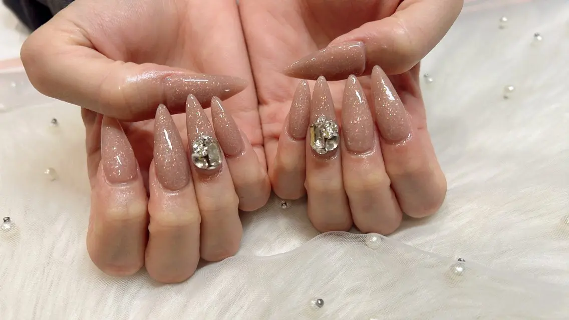 ネイル ハンドネイル 《LB》ラブリエ Nail&eyeのマツエク・マツパデザイン