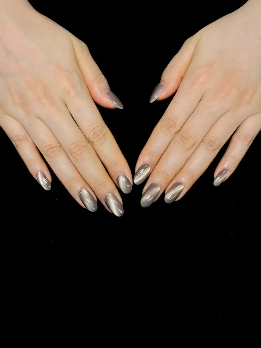 ネイル ハンドネイル ハンドケア ongles chicのネイルデザイン