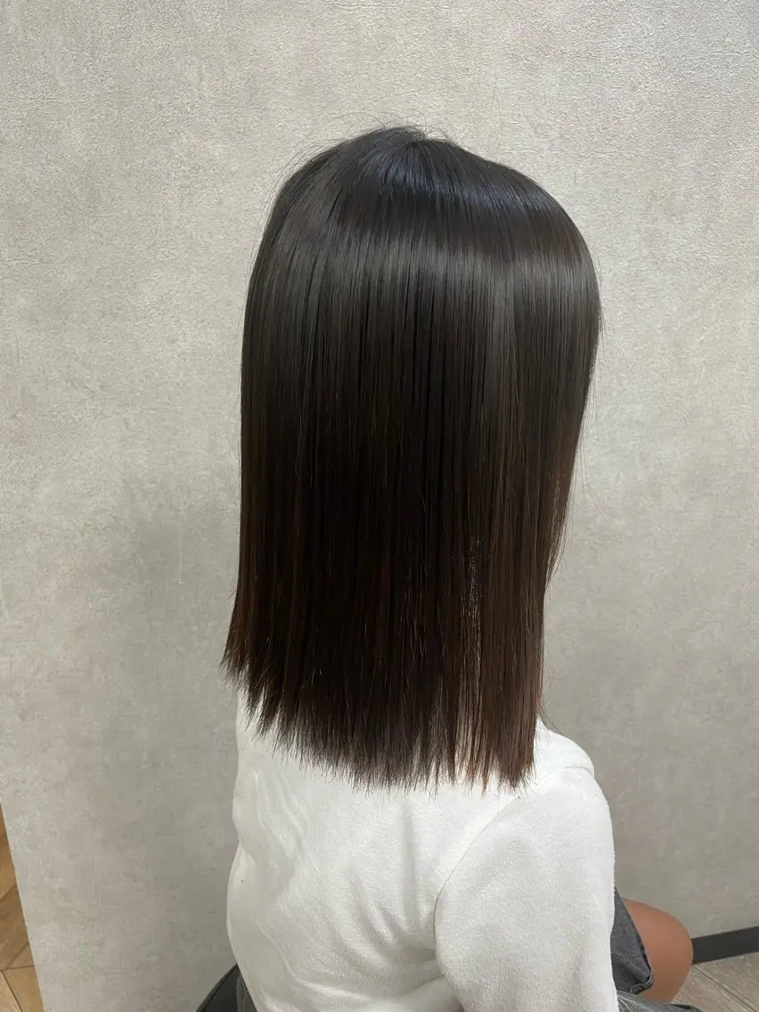 ミディアム 縮毛矯正 est MIRAIのヘアスタイル