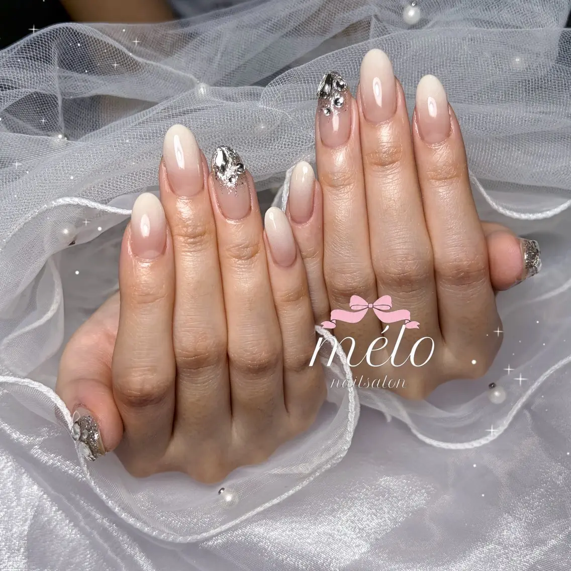 ネイル ハンドネイル 𝒦𝐸𝐼𝒩𝒜 ♡のネイルデザイン