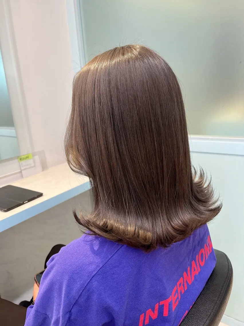 ミディアム カラー ヘアカラー ブリーチカラー 🩵MIZUKIのヘアスタイル