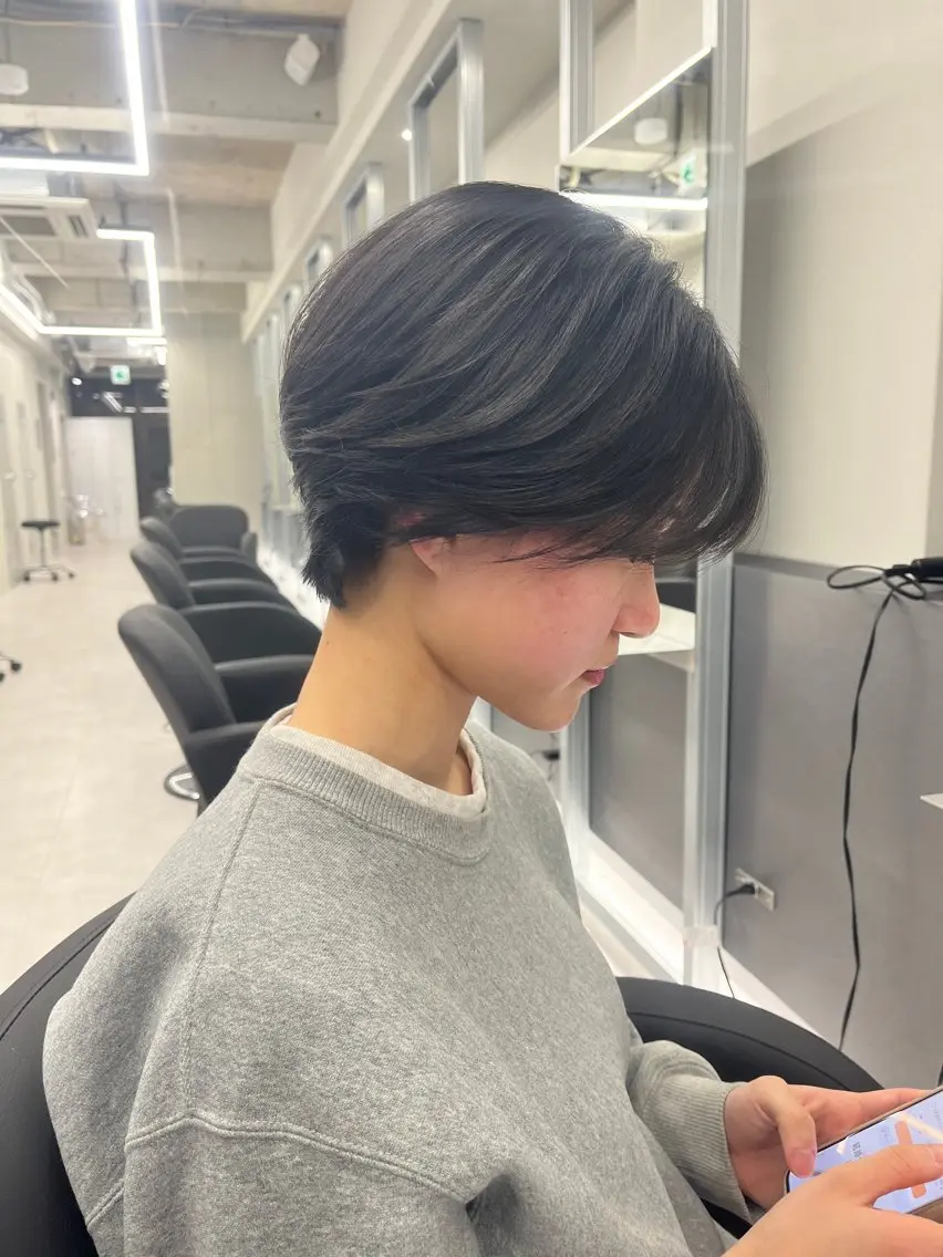 ショート ショートヘア カット センターパート🪽 SEIYAのヘアスタイル