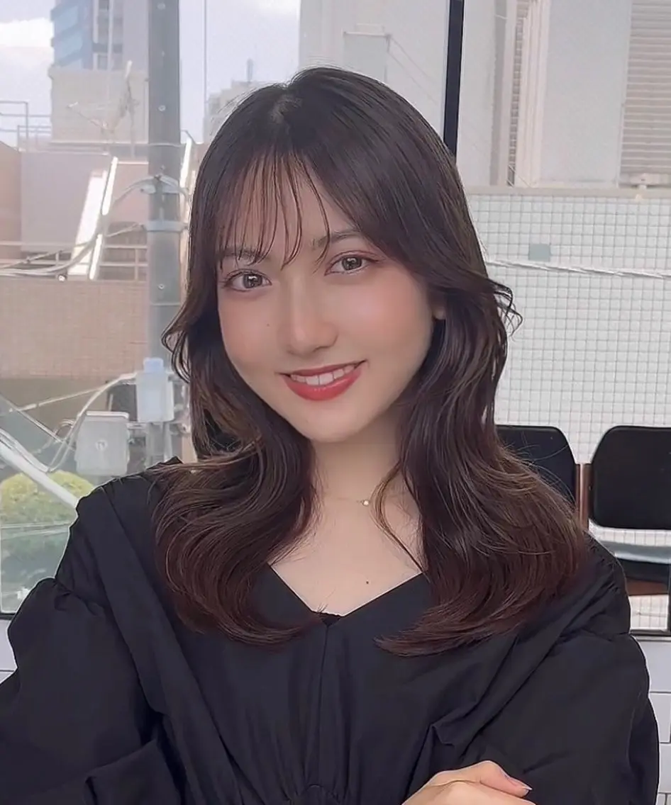 セミロング カラー カット ヘアカラー トリートメント 🌫️大人韓国ヘア 🌫️naoyaのヘアスタイル