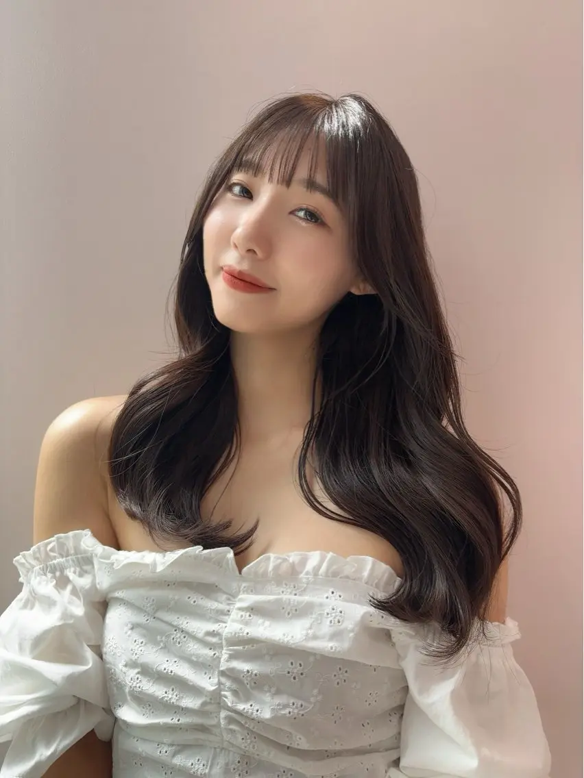 ロング Londnaitre MAHOのヘアスタイル