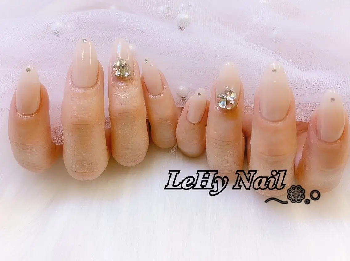 ネイル ハンドネイル LeHy nailのネイルデザイン