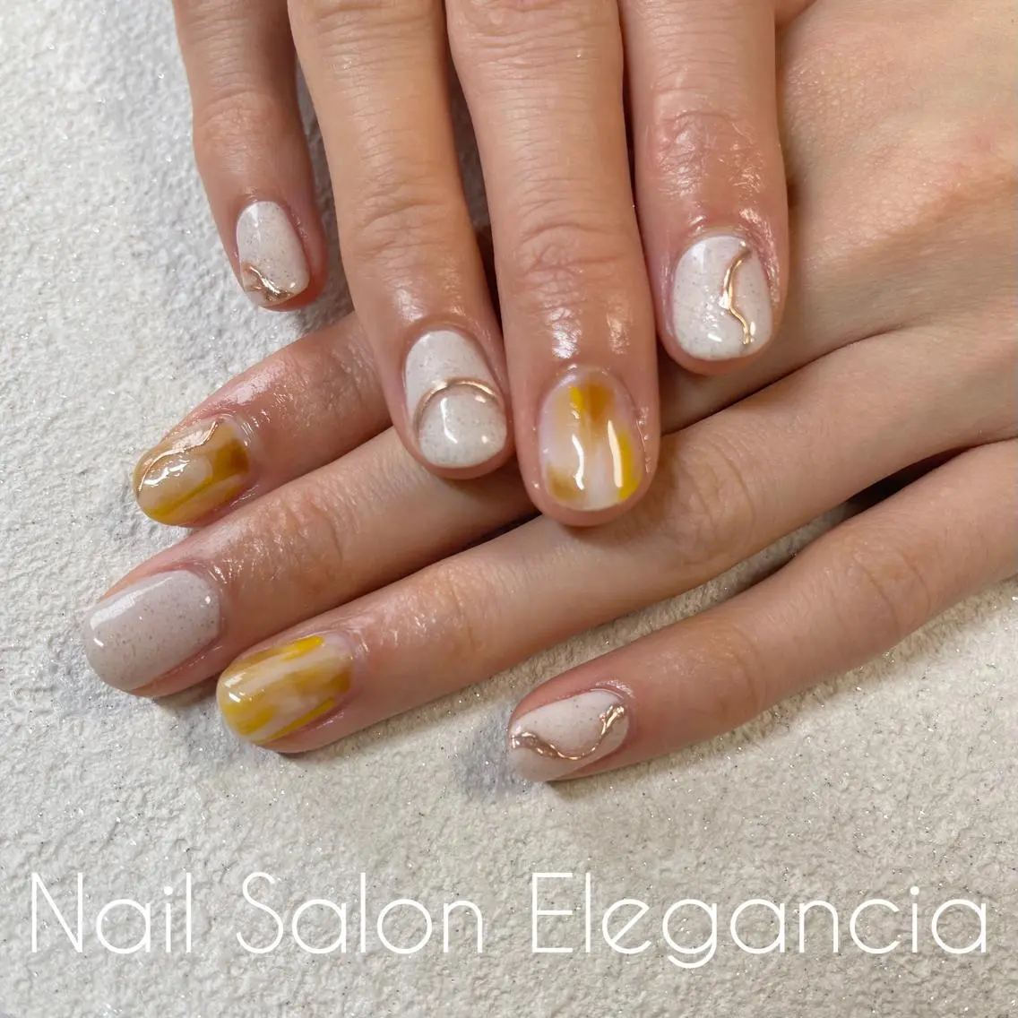 カラー ネイル Elegancia. Hiromiのネイルデザイン