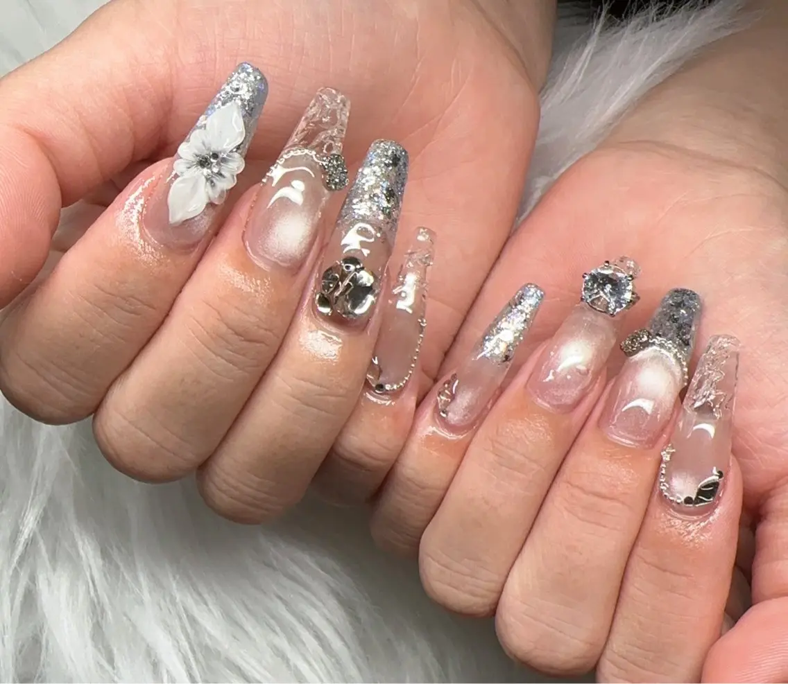 ネイル フラワーネイル ハンドネイル nail salon OnRのネイルデザイン