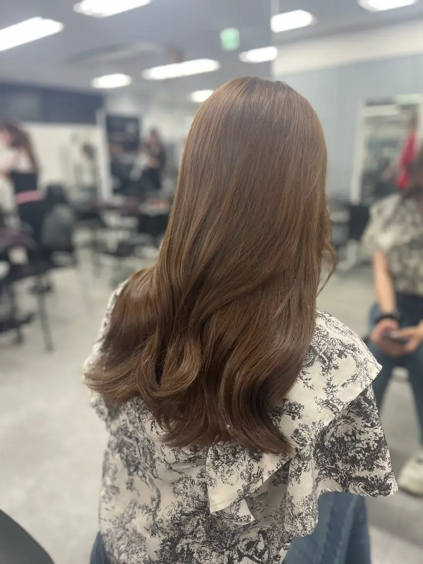 セミロング カラー ヘアアレンジ 韓国メンズヘア 🪽maika🪽のヘアスタイル