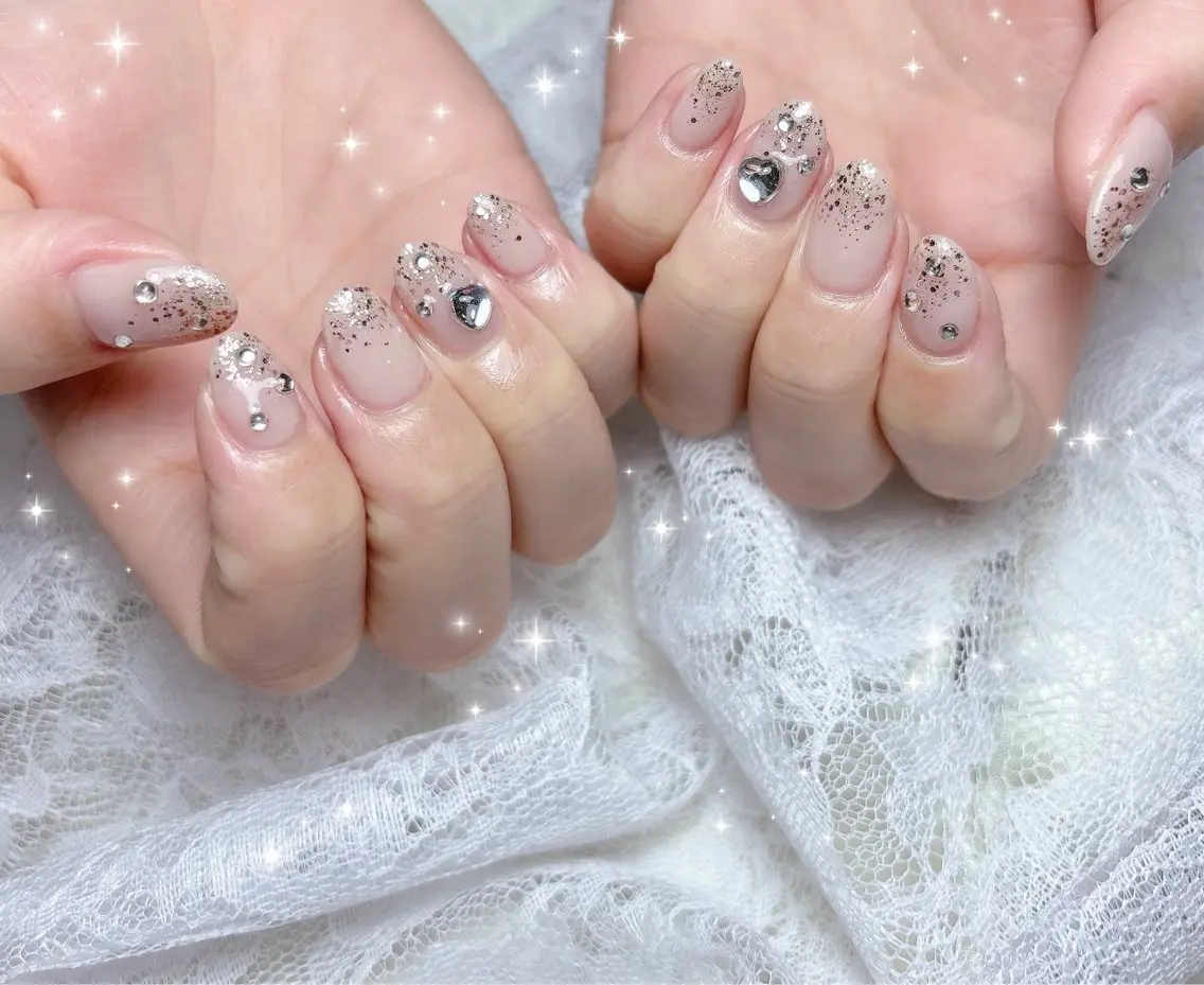 ネイル ラメ(グリッター) ハンドネイル FLARE NAIL フレアネイルのネイルデザイン