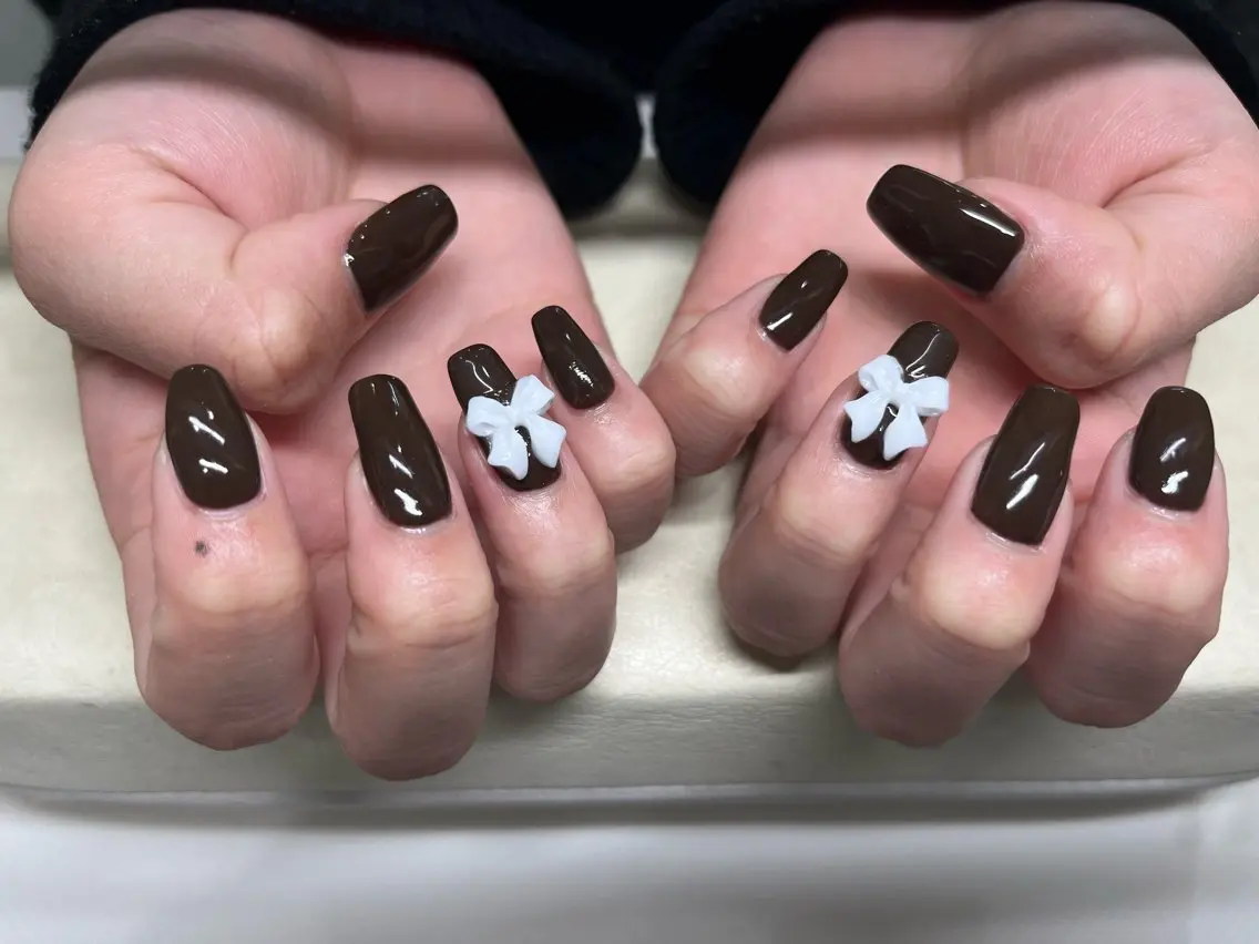 ネイル リボン バレンタイン ハンドネイル Milana 西里のネイルデザイン