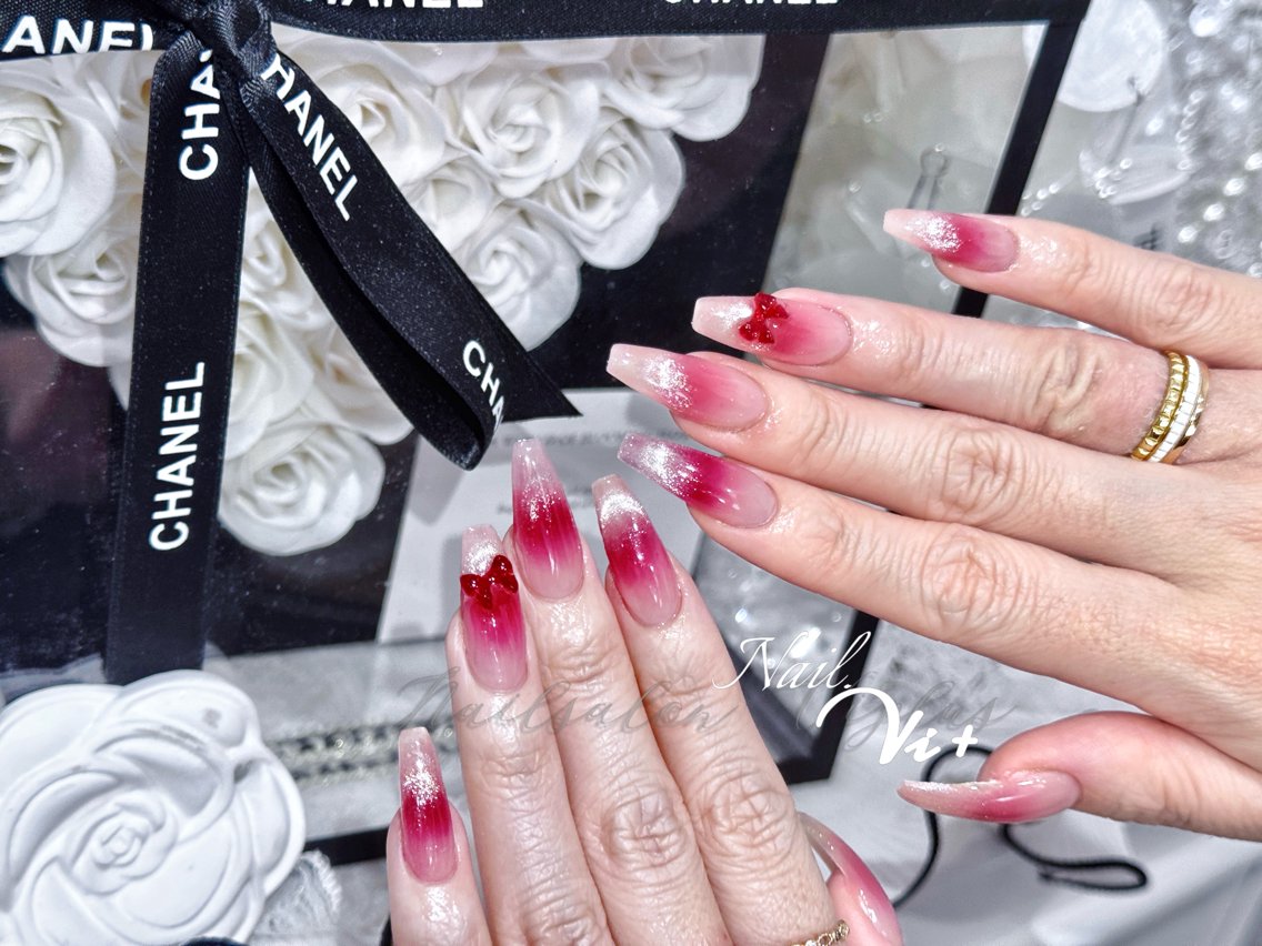 ネイル ハンドネイル ✨Nailsalon Vi+✨のネイルデザイン