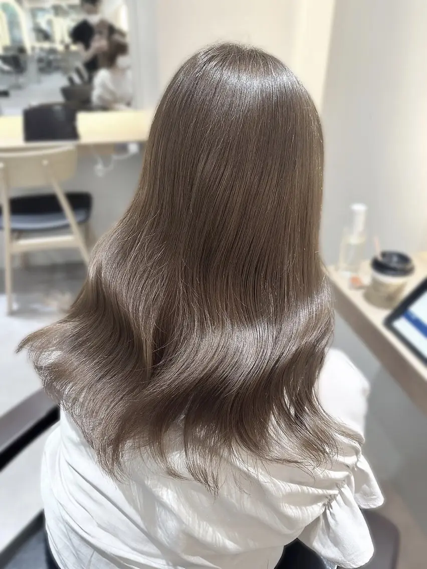 ロング カラー ヘアアレンジ ブリーチ ブラウンカラー イルミナカラー ブリーチなしカラー 髪質改善 カット ヘアカラー トリートメント 🌈髪質改善💕 縮毛矯正✨青木まで✨のヘアスタイル